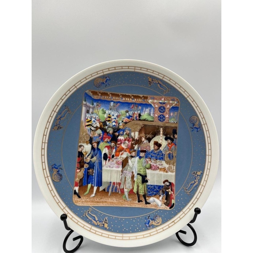 D'Arceau Limoges Plate, "Janvier" Very  Rich Hours of Jean